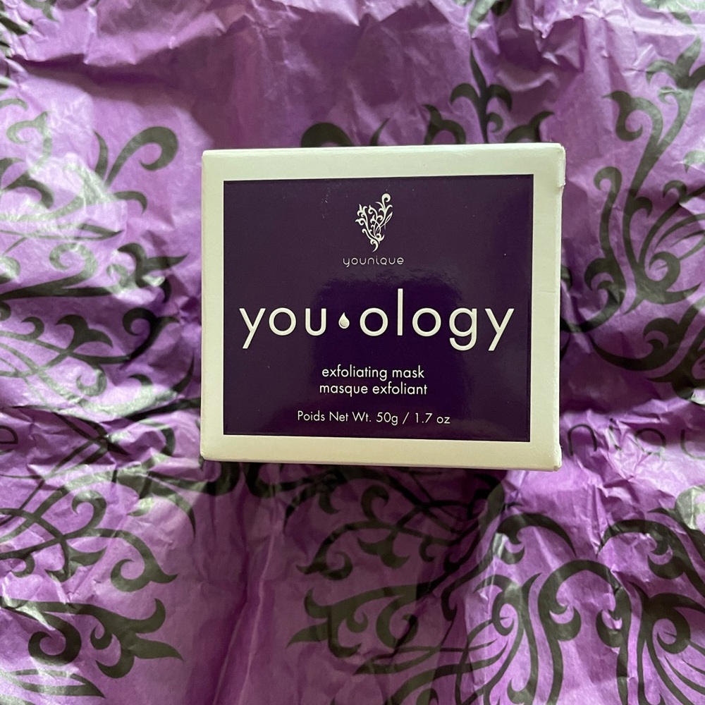 Younique Exfoliating Mask